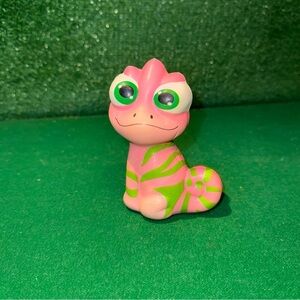 Squishy chameleon toy, likely a stress-relief or fidget toy